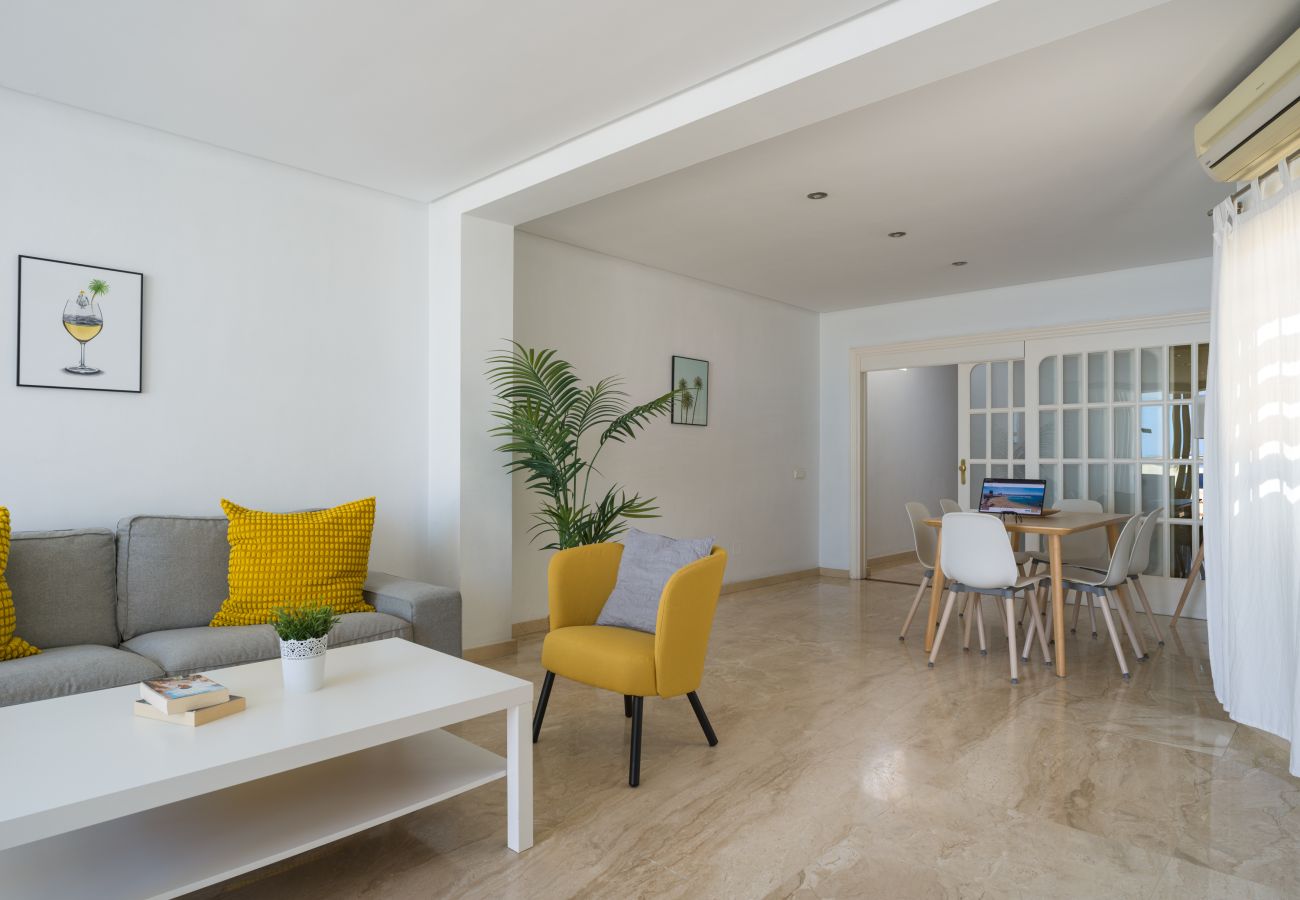 Casa en Las Palmas de Gran Canaria - Awesome beachfront terrace By CanariasGetaway  