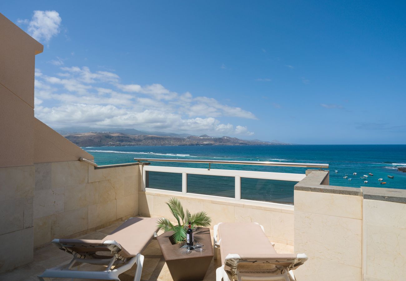 Casa en Las Palmas de Gran Canaria - Awesome beachfront terrace By CanariasGetaway  