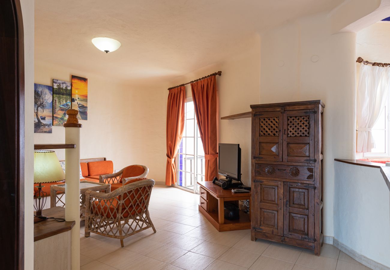 Apartamento en San Bartolomé de Tirajana - Altamar 60 Balcony beach views By CanariasGetaway 