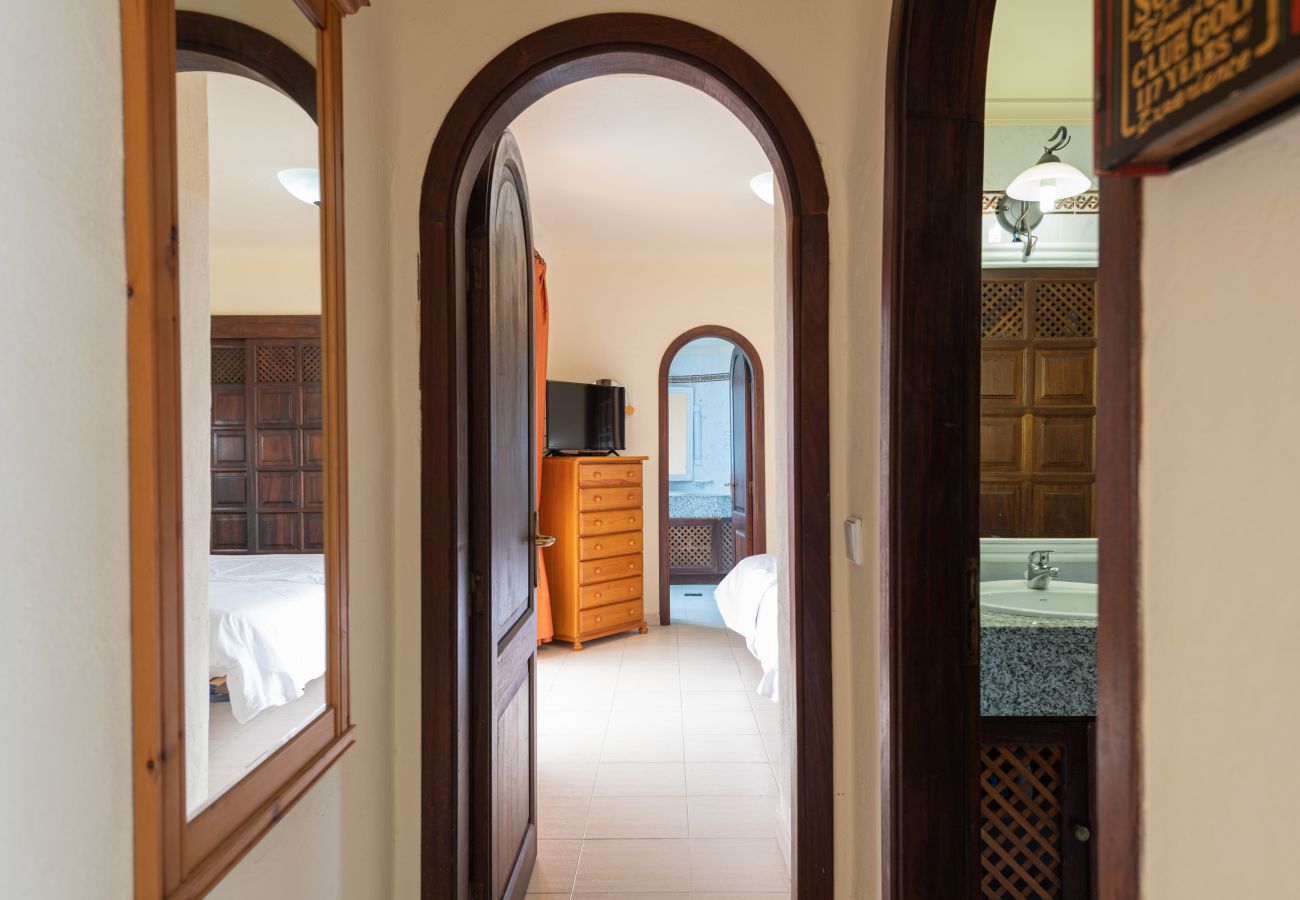Apartamento en San Bartolomé de Tirajana - Altamar 60 Balcony beach views By CanariasGetaway 