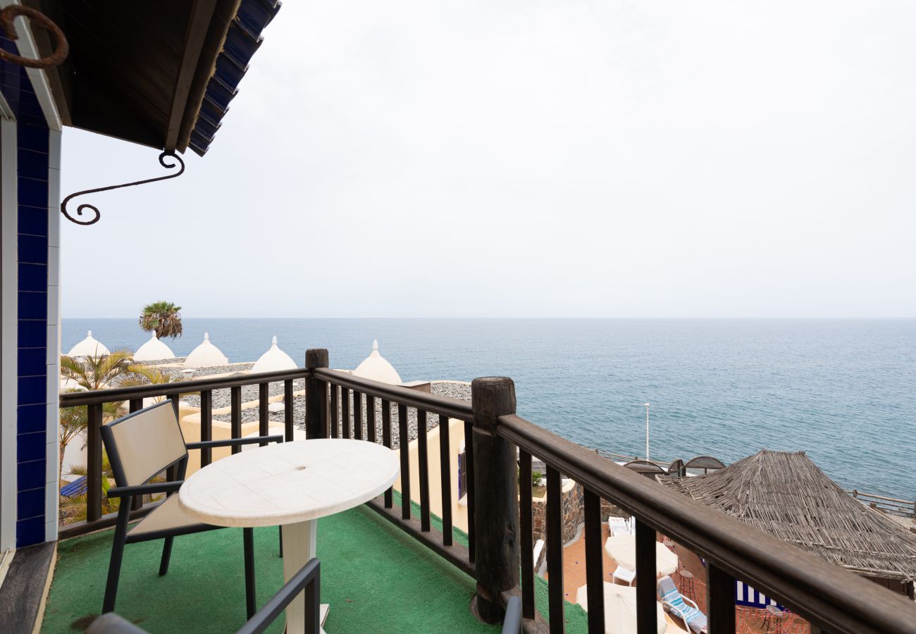 Apartamento en San Bartolomé de Tirajana - Altamar 60 Balcony beach views By CanariasGetaway 
