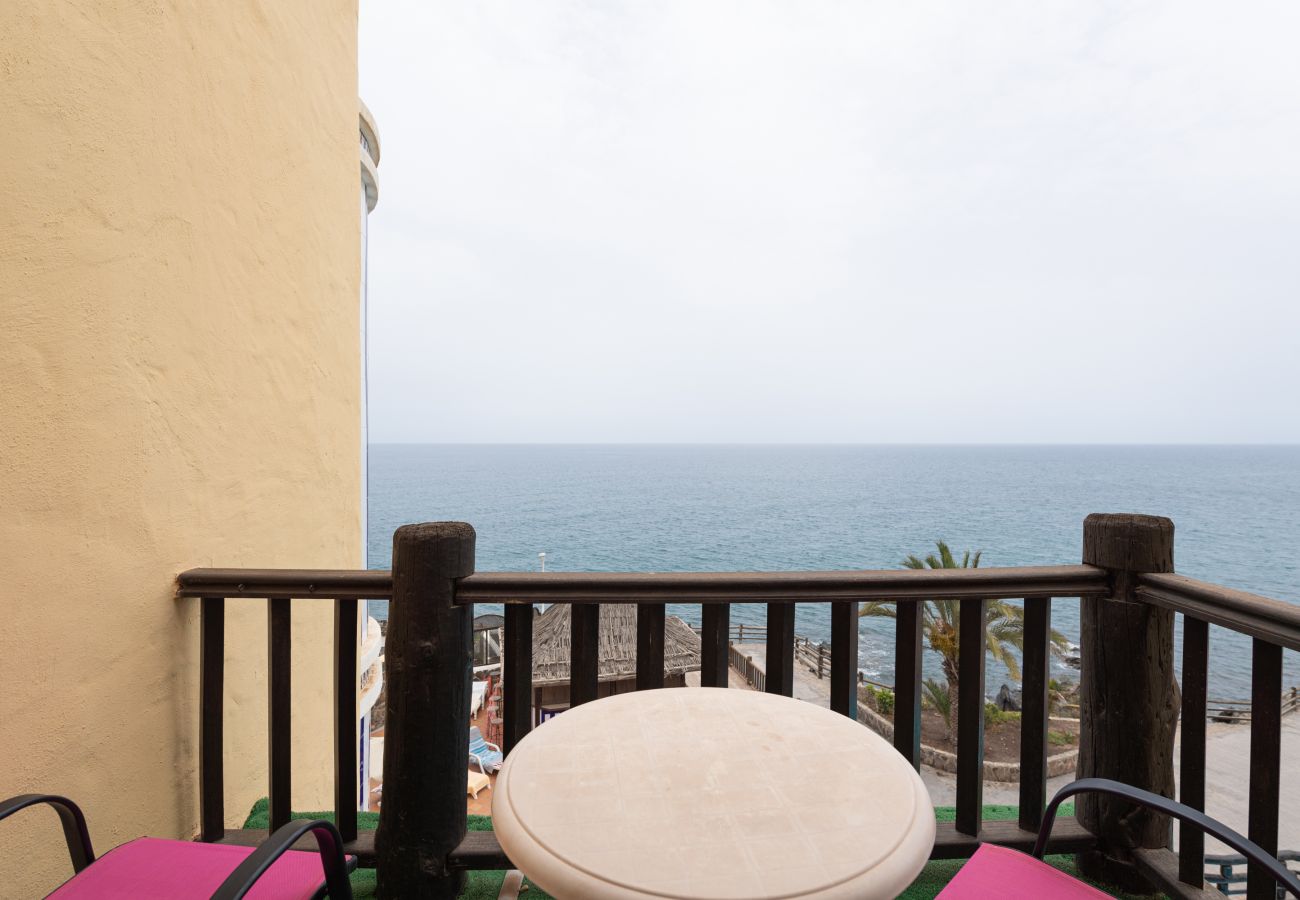 Apartamento en San Bartolomé de Tirajana - Altamar 60 Balcony beach views By CanariasGetaway 