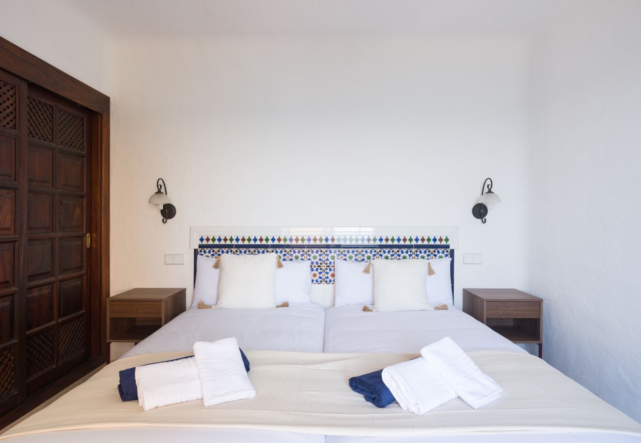 Apartamento en San Bartolomé de Tirajana - Altamar 60 Balcony beach views By CanariasGetaway 