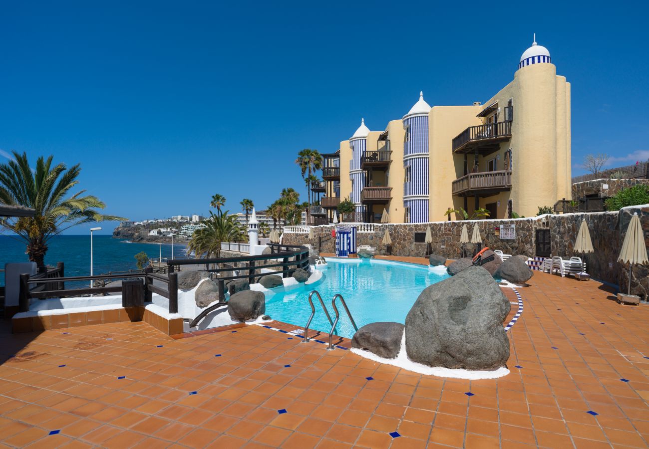 Apartamento en San Bartolomé de Tirajana - Altamar 60 Balcony beach views By CanariasGetaway 