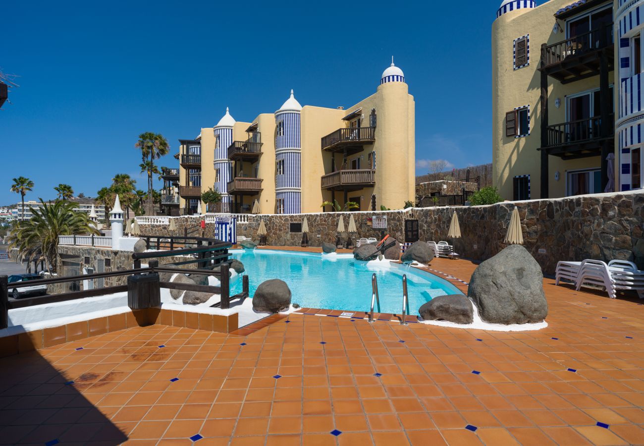 Apartamento en San Bartolomé de Tirajana - Altamar 60 Balcony beach views By CanariasGetaway 