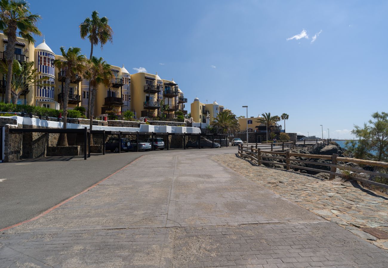 Apartamento en San Bartolomé de Tirajana - Altamar 60 Balcony beach views By CanariasGetaway 