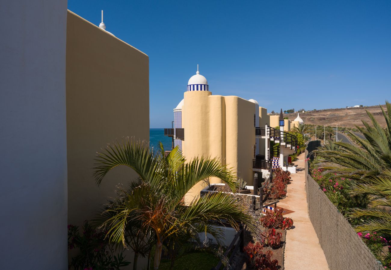Apartamento en San Bartolomé de Tirajana - Altamar 60 Balcony beach views By CanariasGetaway 
