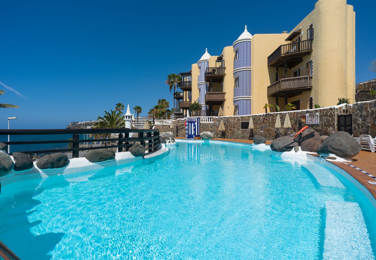 Apartamento en San Bartolomé de Tirajana - Altamar 60 Balcony beach views By CanariasGetaway 