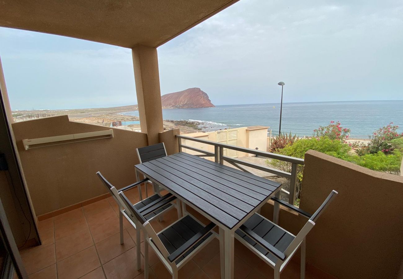 Apartamento en Granadilla de Abona - Amplio y luminoso Apartamento, Primer línea de Playa - HomeForGuest