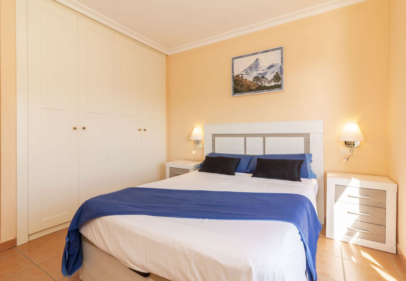 Apartamento en Granadilla de Abona - Amplio y luminoso Apartamento, Primer línea de Playa - HomeForGuest