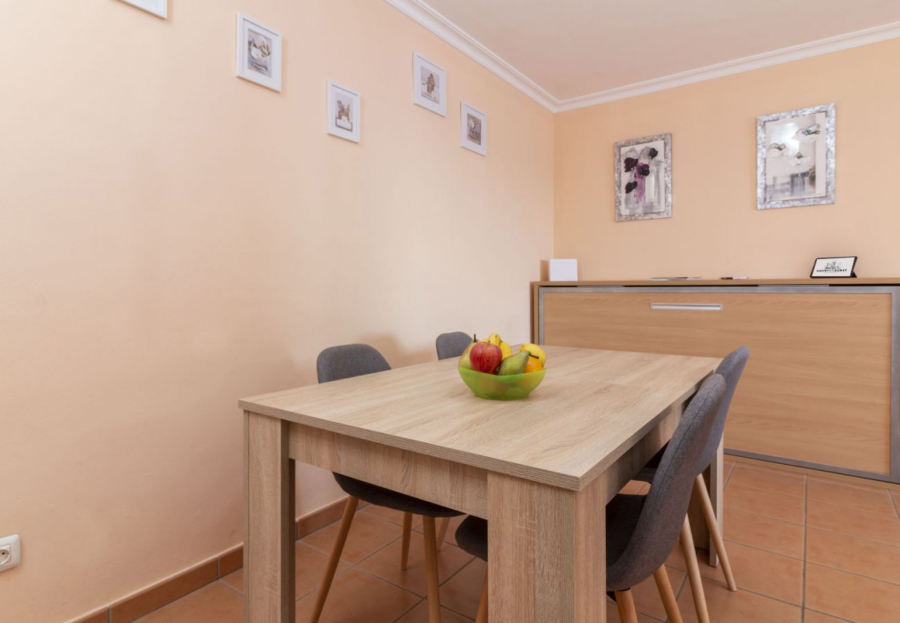 Apartamento en Granadilla de Abona - Amplio y luminoso Apartamento, Primer línea de Playa - HomeForGuest