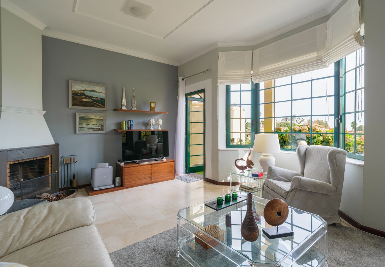 Casa en Santa Brígida - House with cozy garden BBQ 