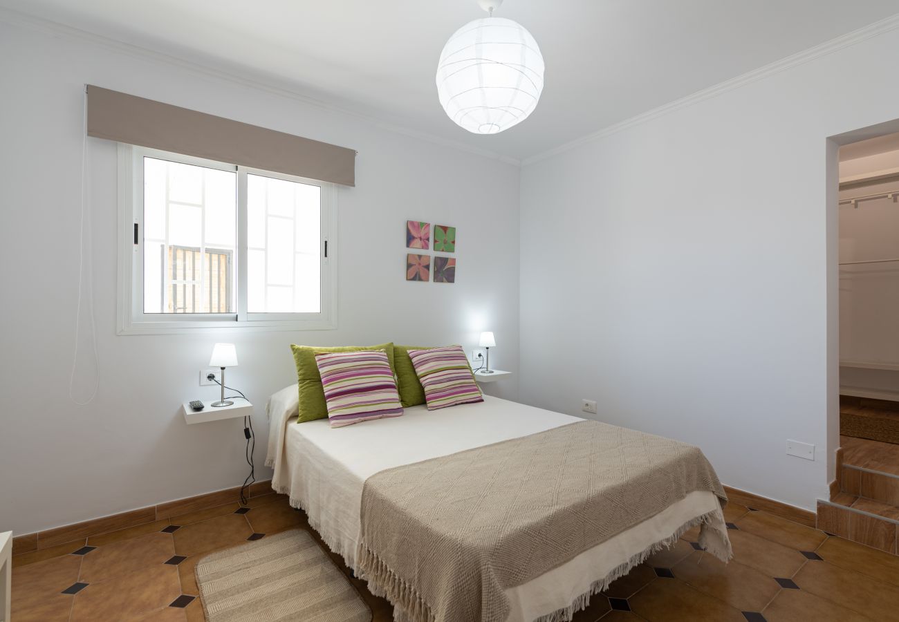 Apartamento en Mogán - Vivienda vacacional con terraza y vistas al mar