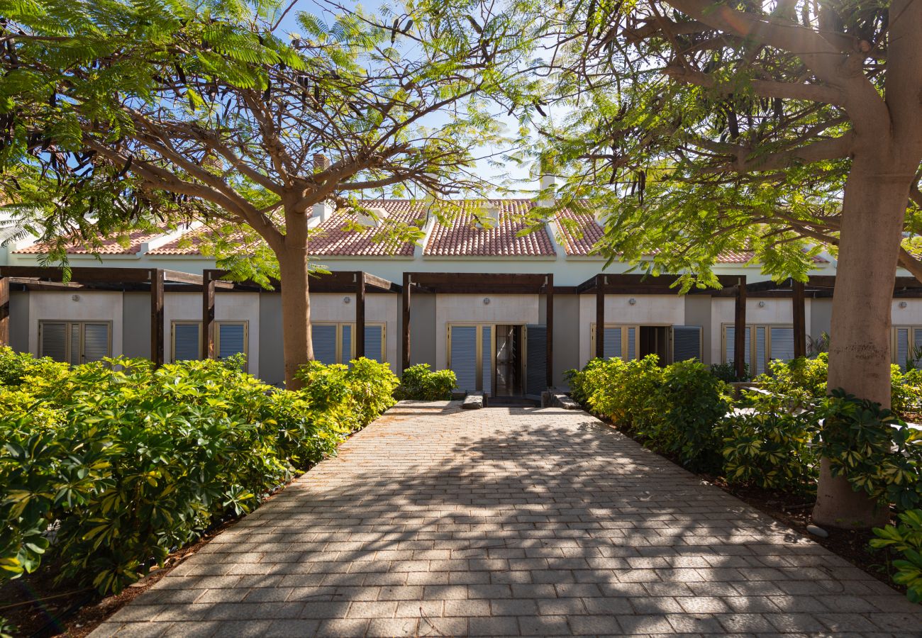 Casa en San Bartolomé de Tirajana - Pasito Blanco, piscina y playa a posos pasos