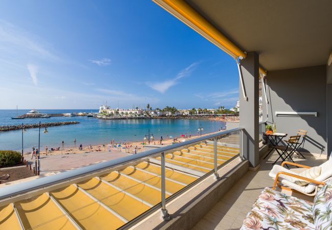 Preciosa casa en primera linea de Playa de Mogán 