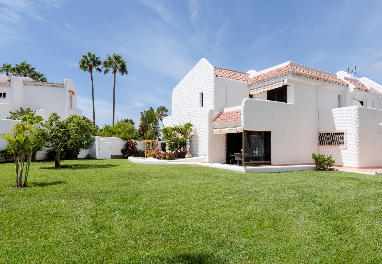 Villa en Costa Adeje - Villa Tropical