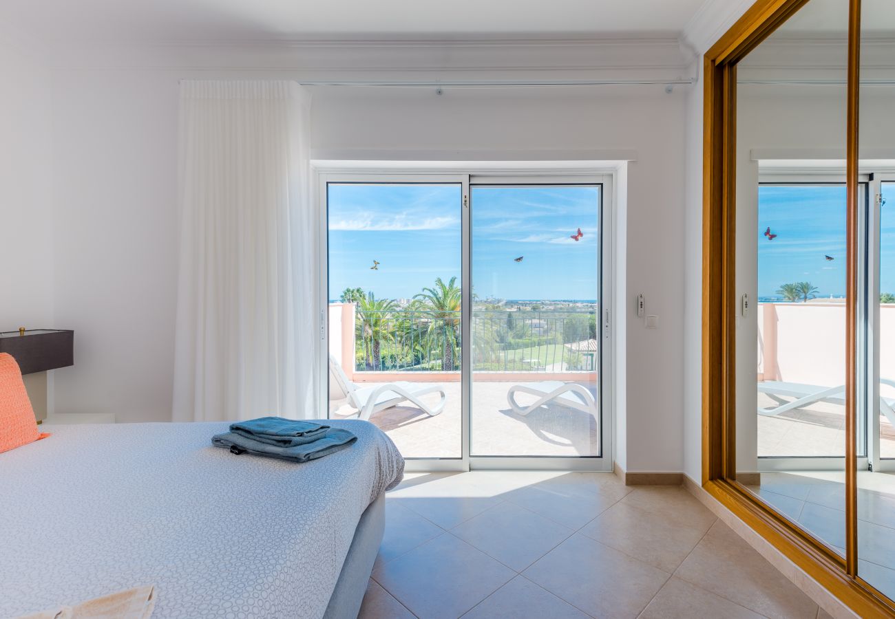 Villa en Lagos - Casa Rosa