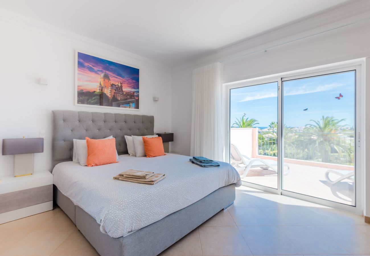 Villa en Lagos - Casa Rosa