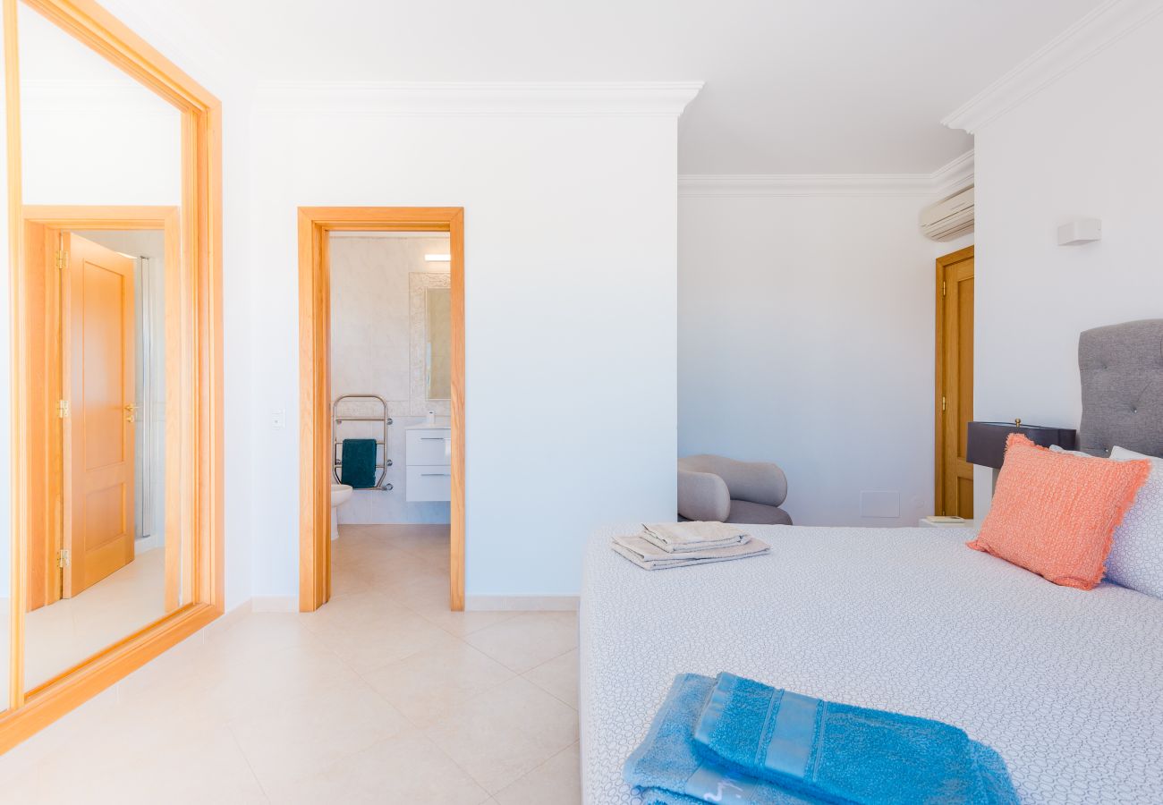 Villa en Lagos - Casa Rosa