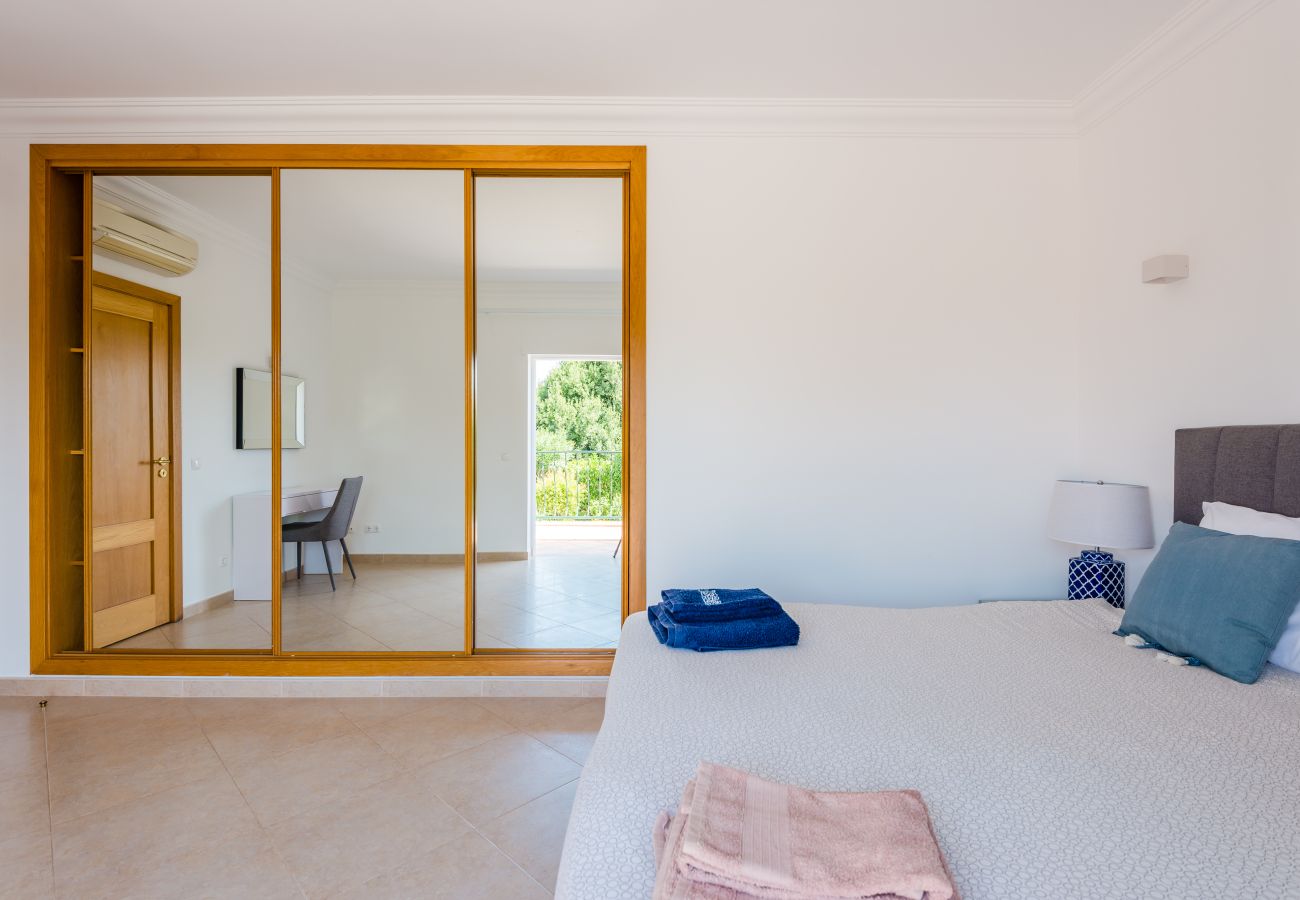 Villa en Lagos - Casa Rosa