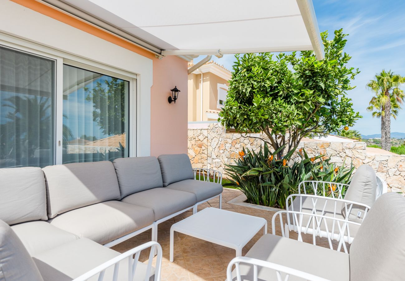 Villa en Lagos - Casa Rosa