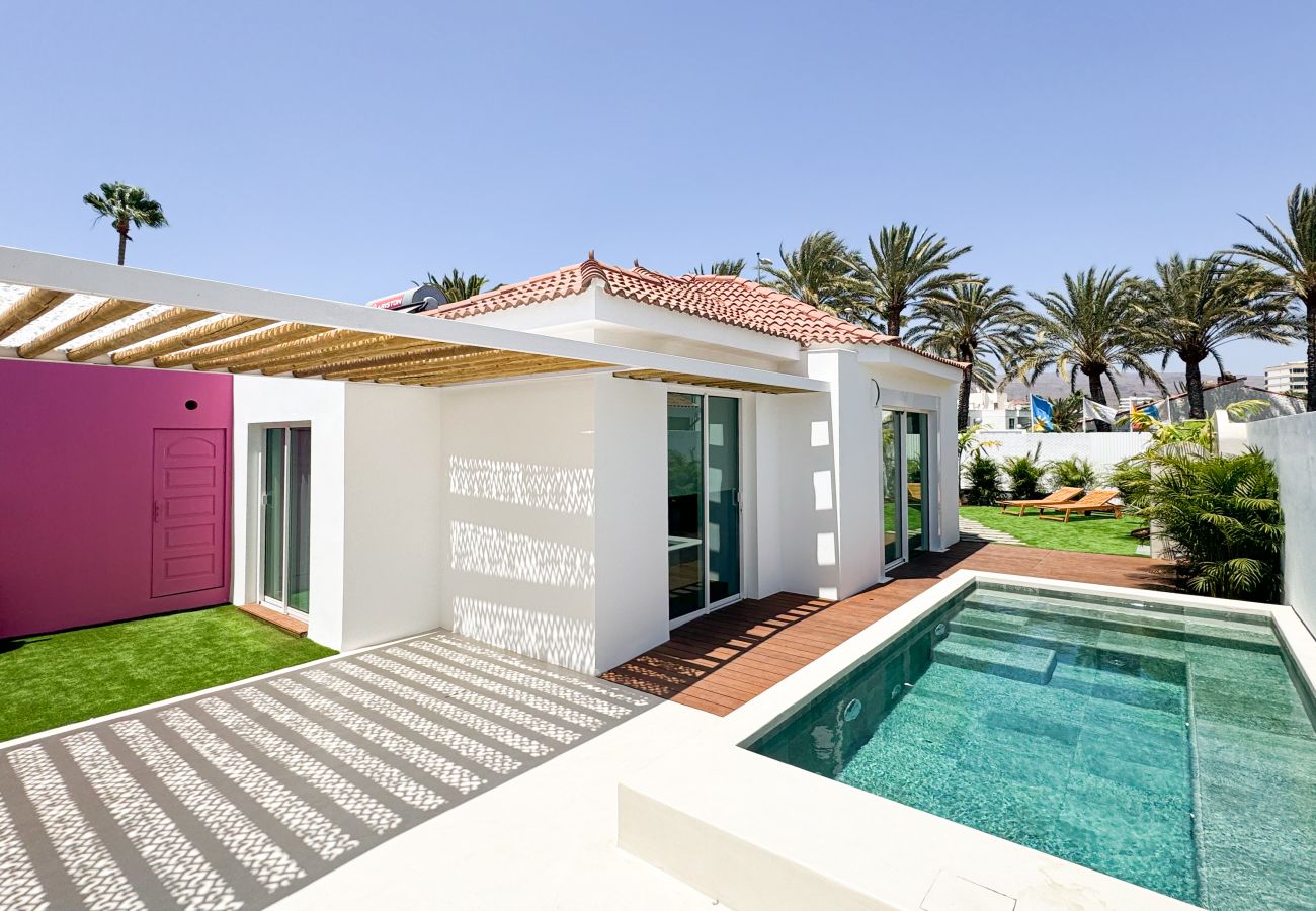 Chalet en San Bartolomé de Tirajana - Refurbished tropical house with a caribbean private pool