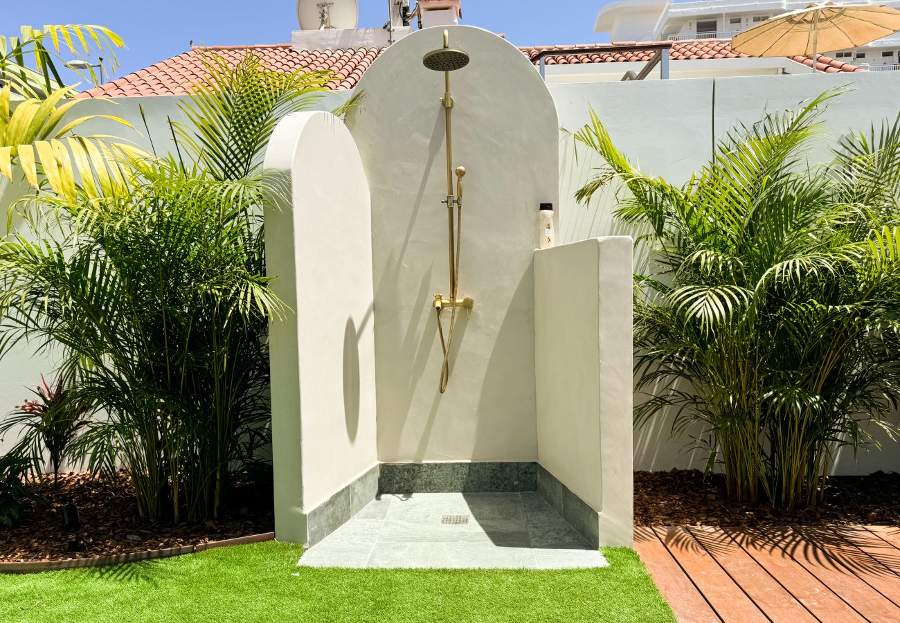 Chalet en San Bartolomé de Tirajana - Refurbished tropical house with a caribbean private pool