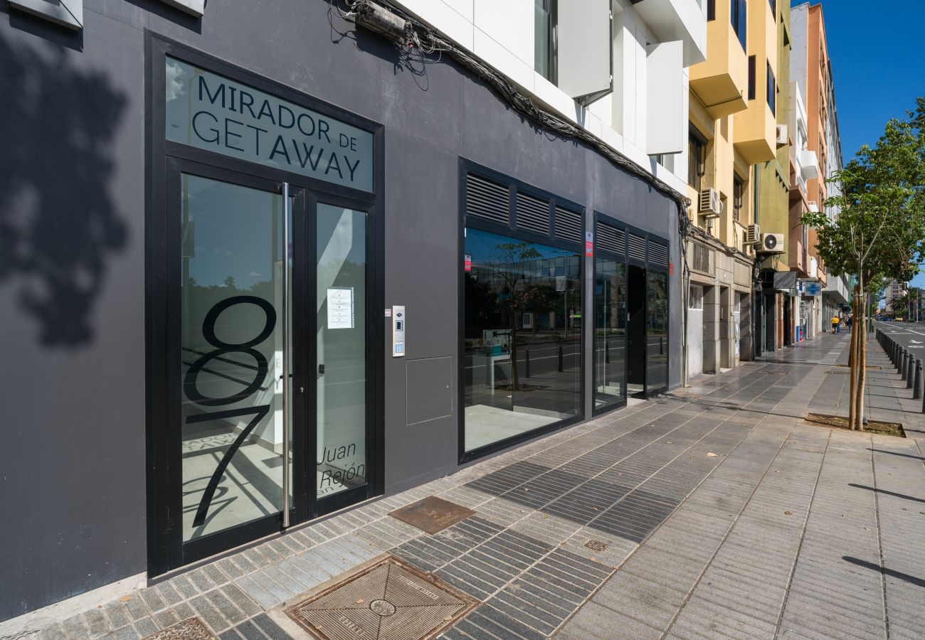 Estudio en Las Palmas de Gran Canaria -  The Aesthetic Haven By CanariasGetaway