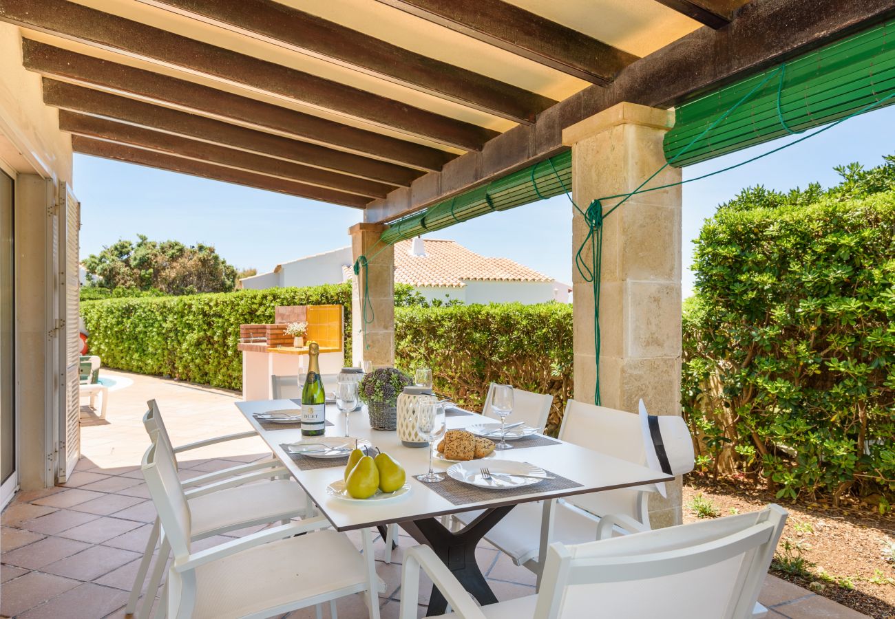 Villa à Cap d´Artruix - Villa privada en Cap d'artrutx con piscina privada,Wifi gratis, AC en habitación principal