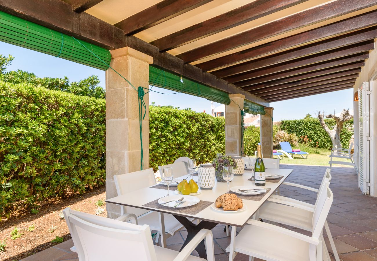 Villa à Cap d´Artruix - Villa privada en Cap d'artrutx con piscina privada,Wifi gratis, AC en habitación principal