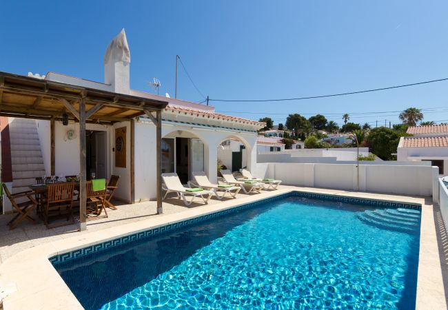 villa à Calan Porter - Belle villa avec piscine privée.