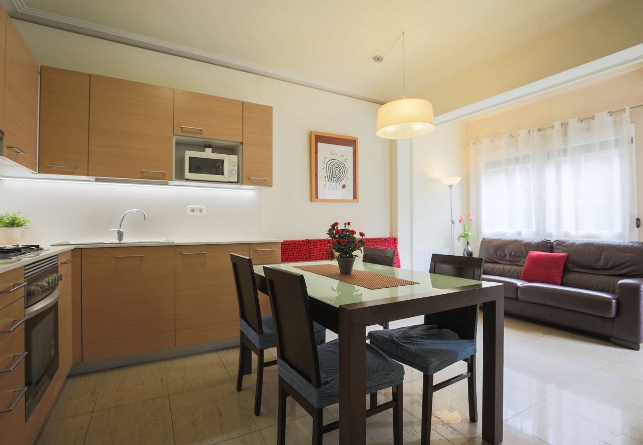 Appartement à Barcelone - MARQUES, rénové, grand, moderne, appartement de 4 chambres à louer par jours dans le centre de Barcelone, Eixample, Sant Antoni