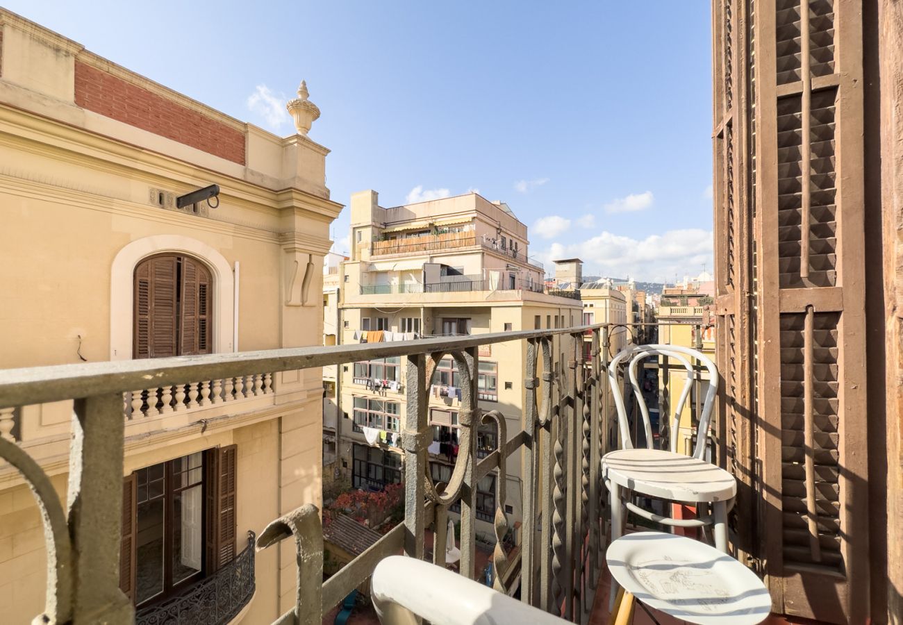 Appartement à Barcelone - Appartement rénové, très lumineux, tranquile à louer à Barcelone centre, Gracia.