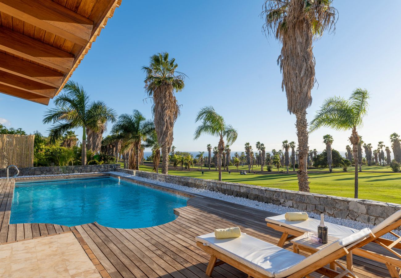 Villa à Adeje - Villa Sunset Golf Retreat