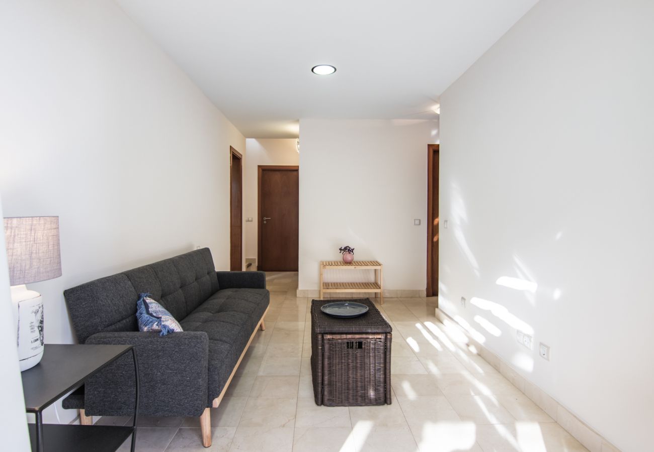 Villa à San Bartolomé de Tirajana - HomeForGuest Salobre Villa, 5PAX, WIFI, POOL, GREAT VIEWS