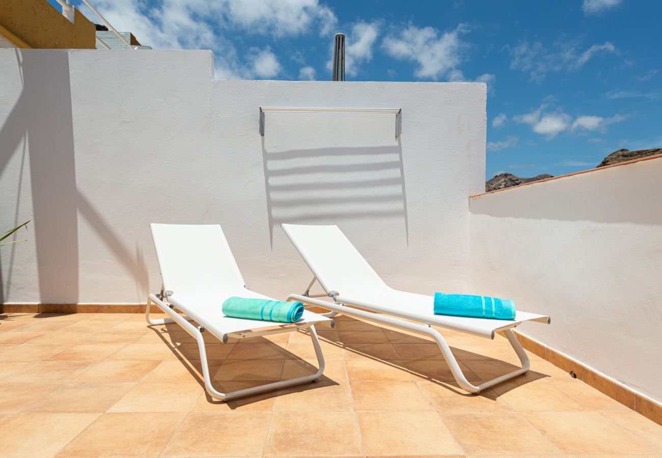 Appartement à Mogán - Maison de vacances avec terrasse et vue sur la mer