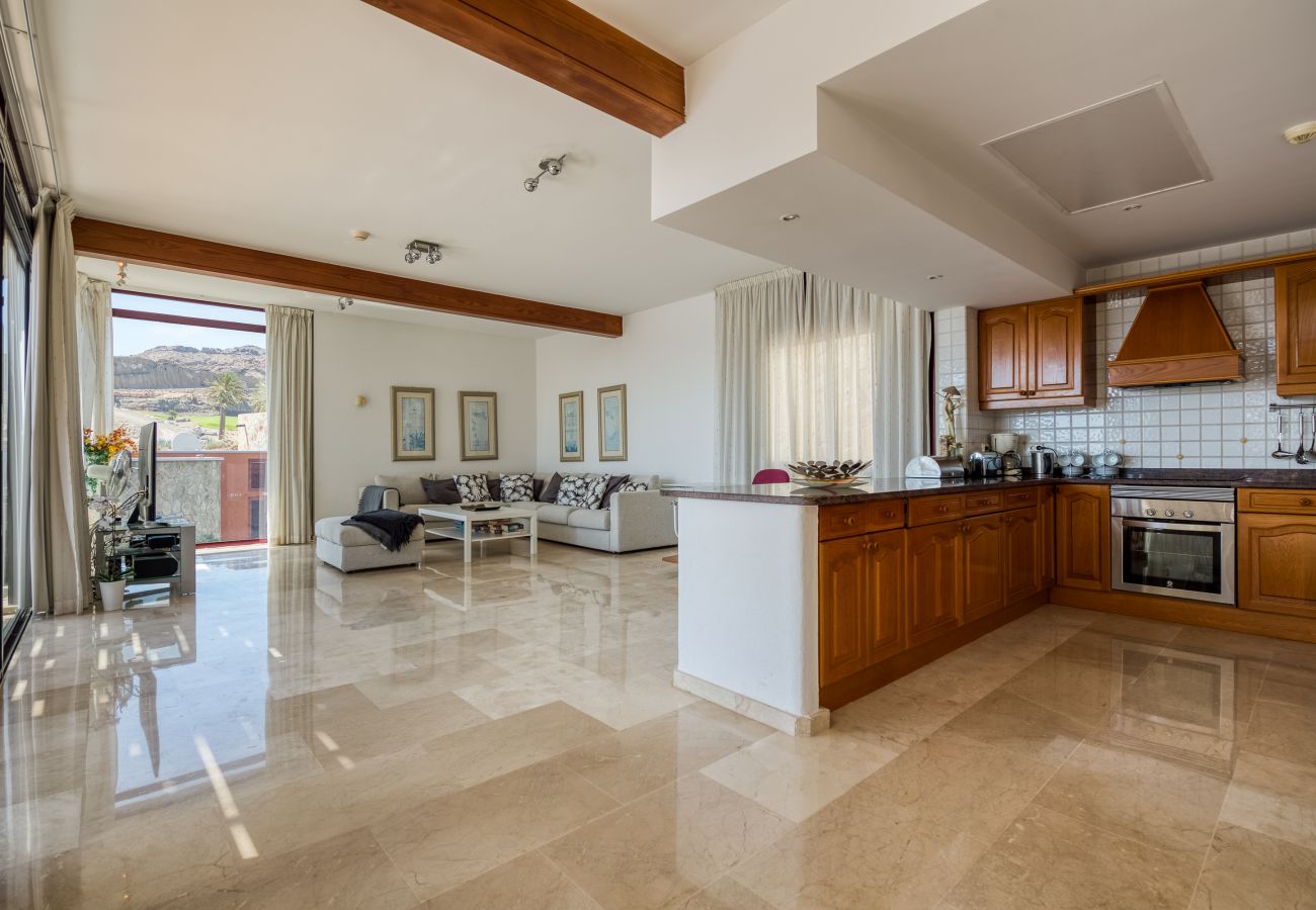 Chalet à Mogán - Piscina privada climatizada en entorno tranquilo y vistas al mar en campo de golf