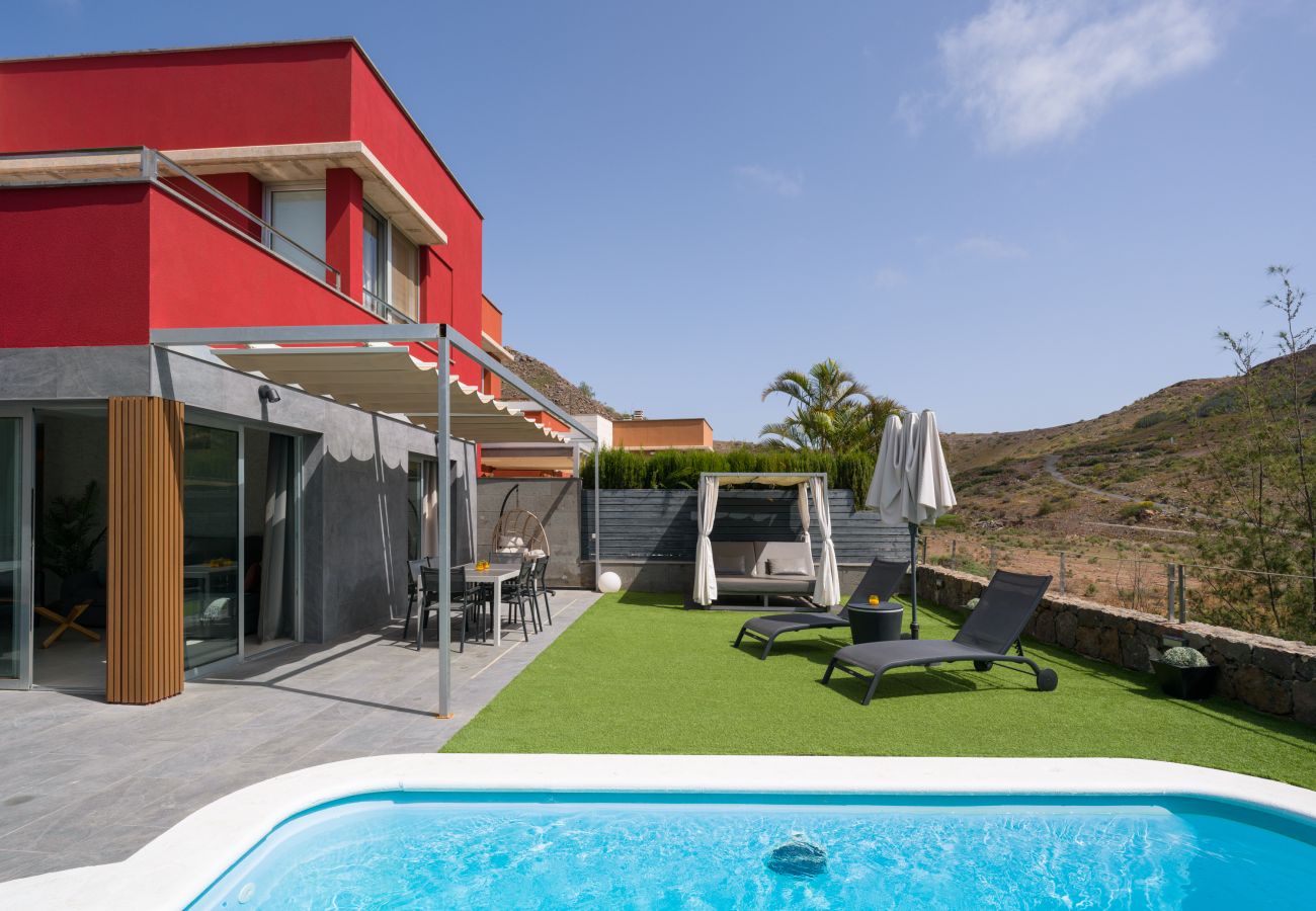 Villa à San Bartolomé de Tirajana - Piscina Privada con Cama Balinesa