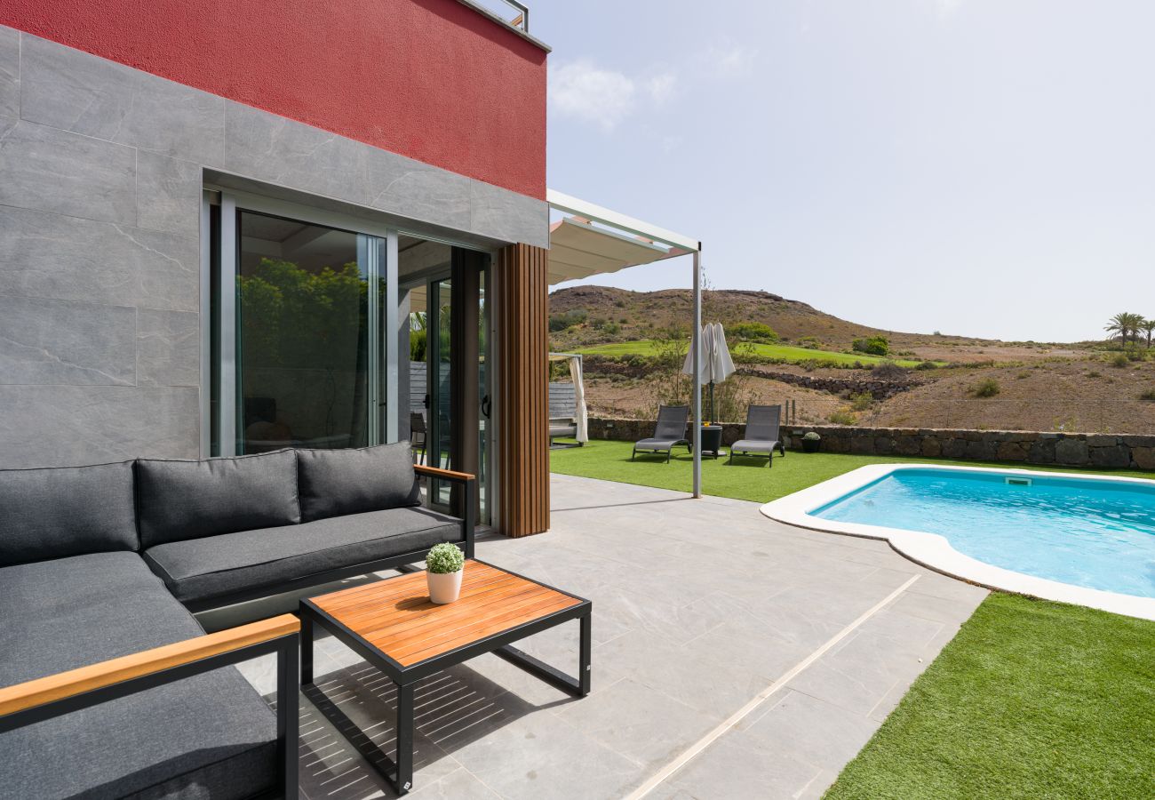 Villa à San Bartolomé de Tirajana - Piscina Privada con Cama Balinesa