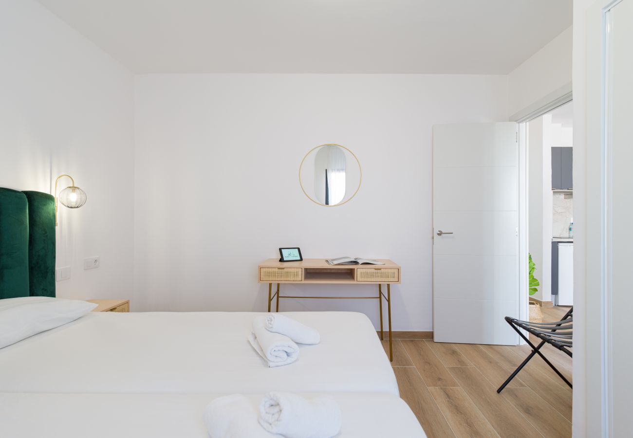 Appartement à Corralejo - Modern apartment. Swimming pool and terrace. Right on the beach in Corralejo - Home For Guest