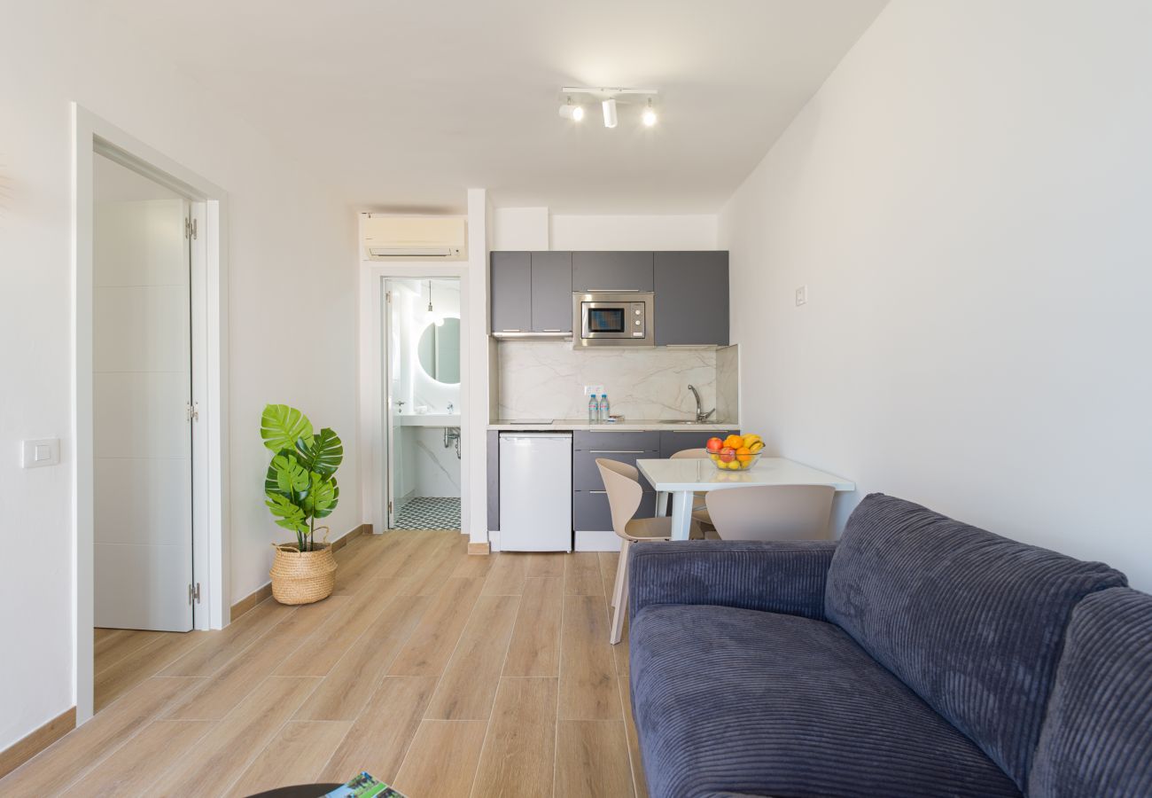 Appartement à Corralejo - Modern apartment. Swimming pool and terrace. Right on the beach in Corralejo - Home For Guest