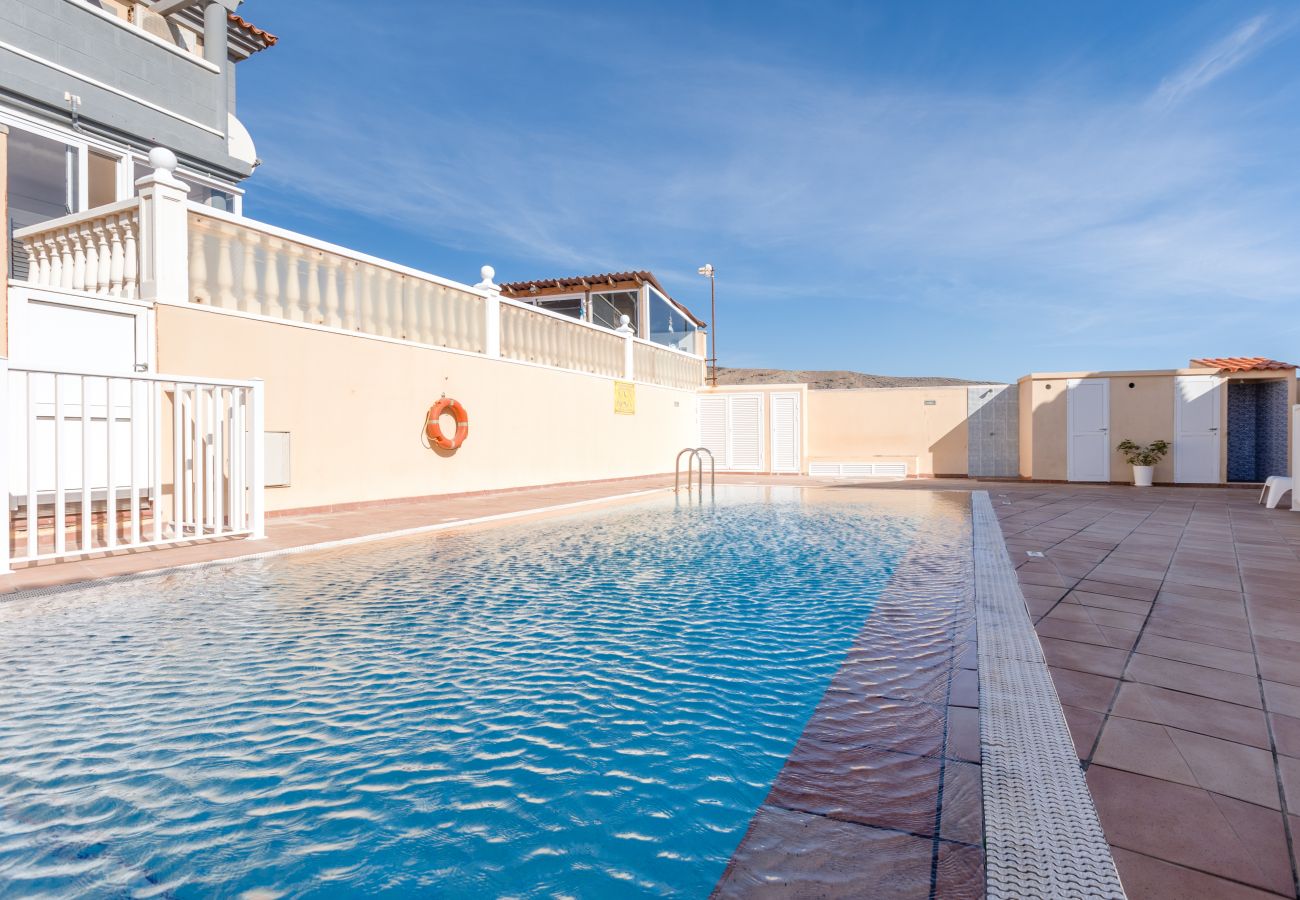 Maison à El Medano - HomeForGuest  Casa Da Roca Médano Beach House
