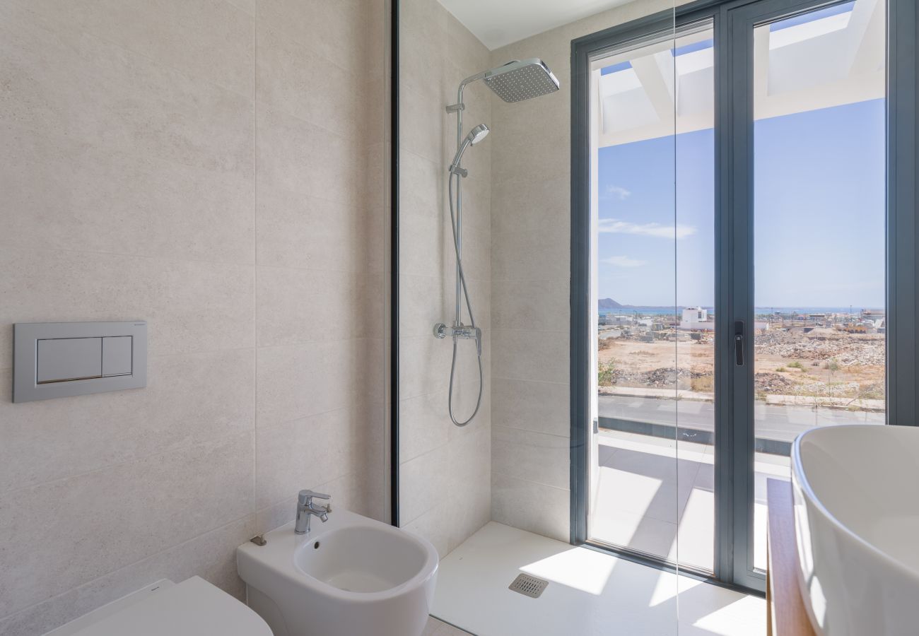 Villa à Corralejo -  Villa Deluxe Las Calderas 01 with private pool