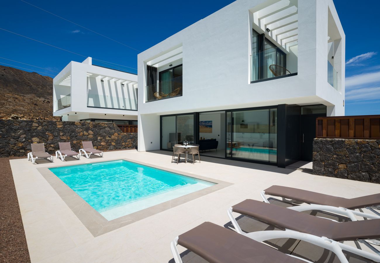 Villa à Corralejo -  Villa Deluxe Las Calderas 01 with private pool