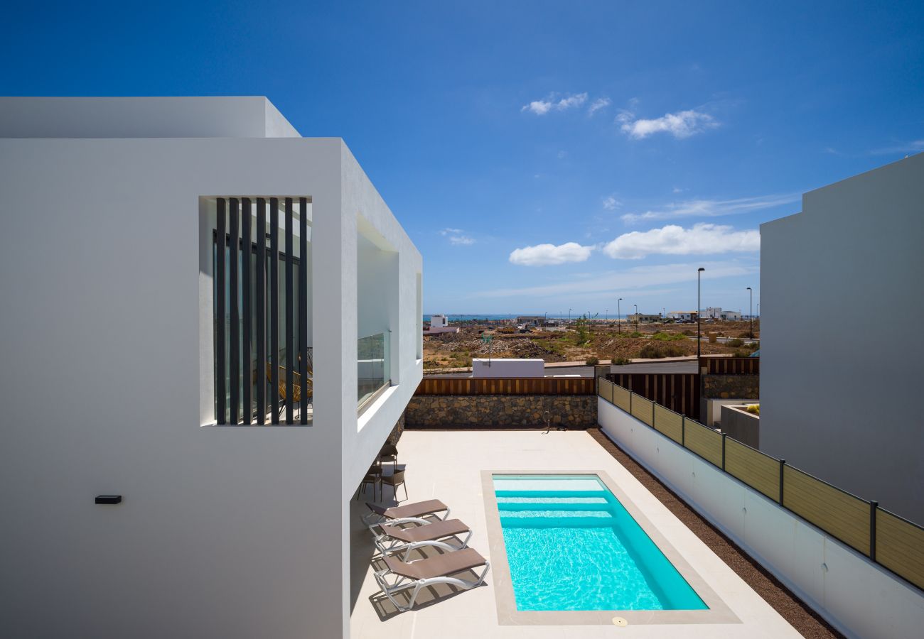Villa à Corralejo -  Villa Deluxe Las Calderas 01 with private pool