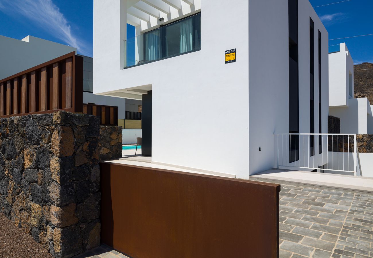 Villa à Corralejo -  Villa Deluxe Las Calderas 01 with private pool