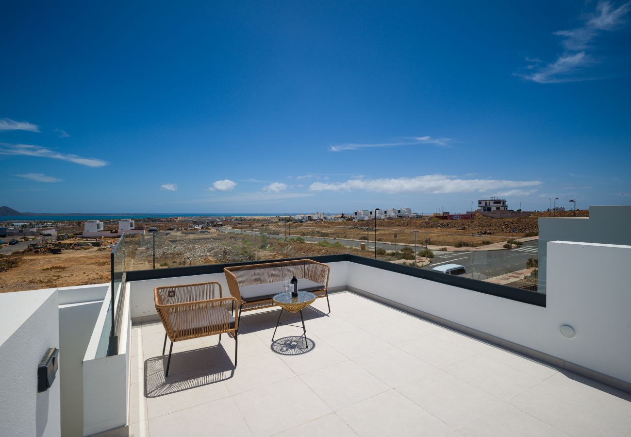 Villa à Corralejo -  Villa Deluxe Las Calderas 01 with private pool