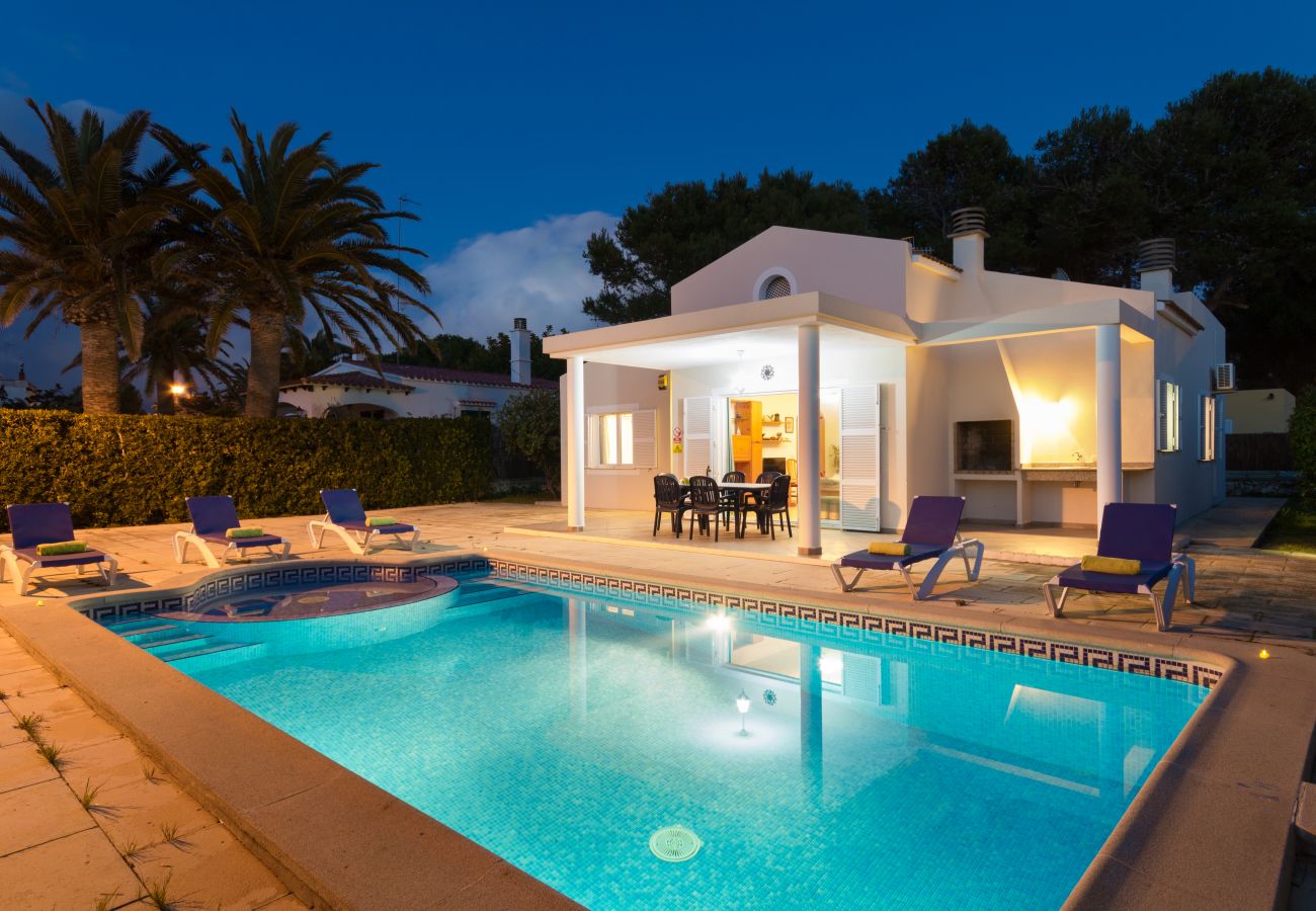 Villa a Cala Blanca - Villa con 4 camere da letto tutte al piano terra con piscina privata