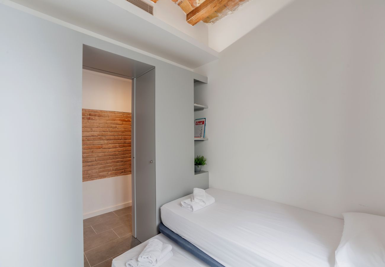 Appartamento a Barcelona - Family DELUXE amplio piso con terraza y piscina en Barcelona centro