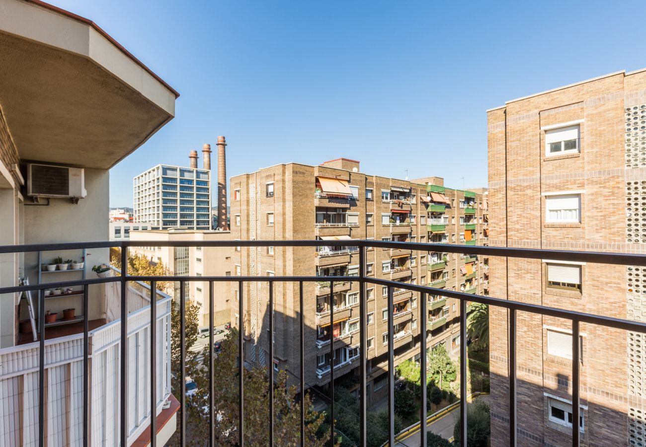 Appartamento a Barcelona - PORT, piso turístico en alquiler luminoso, tranquilo, bonitas vistas de Barcelona.